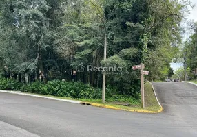 Foto 1 de Lote/Terreno à venda, 888m² em Villagio, Gramado