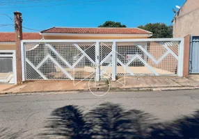 Foto 1 de Casa com 3 Quartos à venda, 240m² em Jardim Sasazaki, Marília