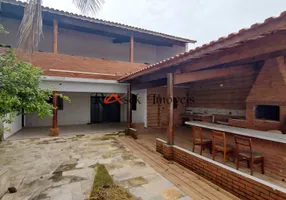 Foto 1 de Sobrado com 4 Quartos à venda, 360m² em Tupy, Itanhaém