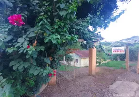 Foto 1 de Fazenda/Sítio com 2 Quartos à venda, 100m² em Araras dos Pereiras, Bragança Paulista