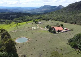 Foto 1 de Fazenda/Sítio com 7 Quartos à venda, 284050m² em , Pirenópolis