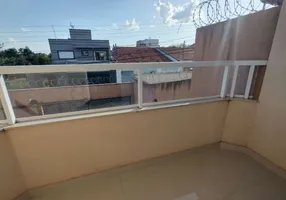 Foto 1 de Apartamento com 2 Quartos à venda, 70m² em Cidade Jardim, Uberlândia