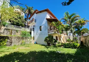 Foto 1 de Casa com 5 Quartos para alugar, 390m² em Santa Lúcia, Belo Horizonte