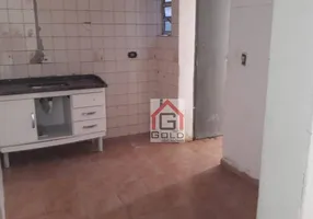 Foto 1 de Casa de Condomínio com 1 Quarto para alugar, 70m² em Utinga, Santo André