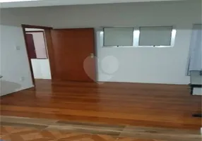 Foto 1 de Sobrado com 4 Quartos à venda, 154m² em Parque Edu Chaves, São Paulo