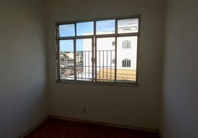 Apartamento na Rua Emília Ribeiro, Bento Ribeiro em Rio de Janeiro, por R$  230.000 - Viva Real