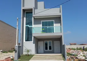 Foto 1 de Sobrado com 3 Quartos à venda, 202m² em Capela Velha, Araucária