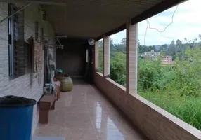 Foto 1 de Fazenda/Sítio com 2 Quartos à venda, 232m² em Chácaras Monte Serrat, Itapevi