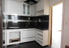 Foto 1 de Apartamento com 3 Quartos à venda, 75m² em Carlos Prates, Belo Horizonte