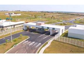 Foto 1 de Lote/Terreno à venda, 440m² em Novo Mundo, Várzea Grande