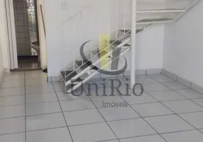 Foto 1 de Casa de Condomínio com 2 Quartos à venda, 65m² em Campo Grande, Rio de Janeiro