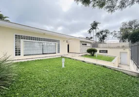 Foto 1 de Casa com 4 Quartos à venda, 394m² em Jardim Social, Curitiba