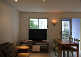 Foto 1 de Apartamento com 2 Quartos para alugar, 69m² em Vila Uberabinha, São Paulo
