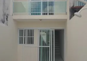 Foto 1 de Casa com 2 Quartos à venda, 85m² em Siqueira, Fortaleza