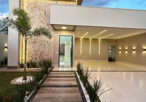 Foto 1 de Casa com 4 Quartos à venda, 240m² em Jatobá, Petrolina