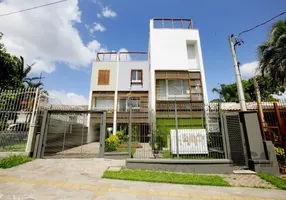 Foto 1 de Sobrado com 2 Quartos à venda, 138m² em Jardim Itú Sabará, Porto Alegre