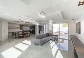 Foto 1 de Casa com 5 Quartos à venda, 400m² em Ariribá, Balneário Camboriú