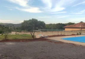 Foto 1 de Fazenda/Sítio com 4 Quartos à venda, 220m² em Piratuba, Ibiúna