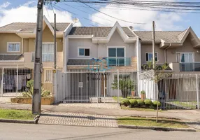 Foto 1 de Sobrado com 3 Quartos à venda, 107m² em Bairro Alto, Curitiba