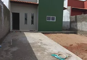 Foto 1 de Casa com 2 Quartos à venda, 70m² em Mangabeira, Feira de Santana