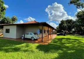 Foto 1 de Fazenda/Sítio com 8 Quartos para venda ou aluguel, 468m² em Rui Barbosa, Londrina