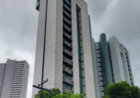 Foto 1 de Cobertura com 6 Quartos à venda, 341m² em Espinheiro, Recife