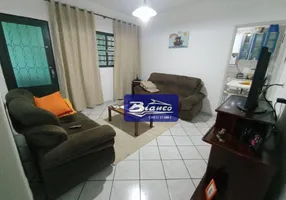 Foto 1 de Casa com 2 Quartos à venda, 104m² em Jardim Almeida Prado, Guarulhos