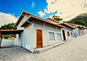 Foto 1 de Casa de Condomínio com 3 Quartos à venda, 88m² em Mosela, Petrópolis