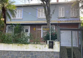 Foto 1 de Casa com 4 Quartos à venda, 257m² em Vila Assunção, Porto Alegre