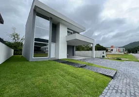 Foto 1 de Casa de Condomínio com 4 Quartos à venda, 270m² em Ratones, Florianópolis