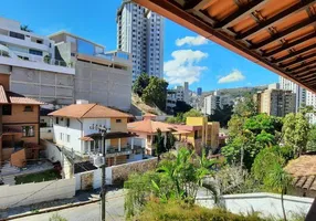 Foto 1 de Casa com 4 Quartos à venda, 384m² em São Bento, Belo Horizonte