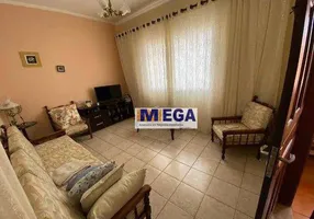 Foto 1 de Casa com 2 Quartos à venda, 185m² em Vila Marieta, Campinas