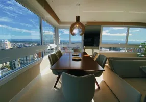 Foto 1 de Apartamento com 3 Quartos à venda, 130m² em Predial, Torres