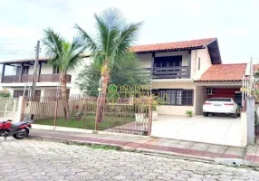 Foto 1 de Casa com 5 Quartos à venda, 300m² em Barreiros, São José