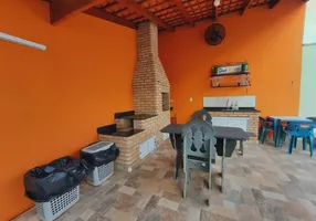 Foto 1 de Casa com 2 Quartos à venda, 80m² em Barreiros, São José
