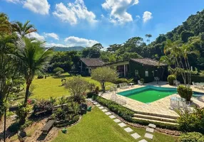 Foto 1 de Casa com 4 Quartos à venda, 630m² em Balneário Praia do Pernambuco, Guarujá