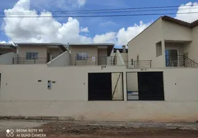 Foto 1 de Casa com 3 Quartos à venda, 81m² em São Pedro, Esmeraldas