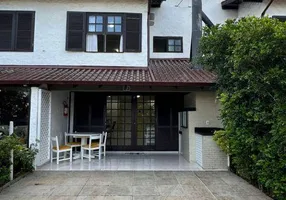 Foto 1 de Casa de Condomínio com 3 Quartos à venda, 115m² em Canasvieiras, Florianópolis