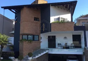 Foto 1 de Casa de Condomínio com 4 Quartos à venda, 500m² em Alphaville, Barueri