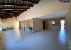 Foto 1 de Casa com 3 Quartos à venda, 360m² em Reverendo Archibald, Anápolis