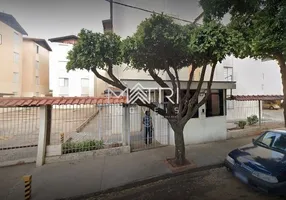 Foto 1 de Apartamento com 3 Quartos para alugar, 67m² em Jardim Quitandinha, Araraquara