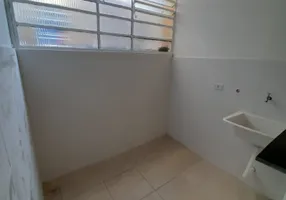 Foto 1 de Apartamento com 1 Quarto para alugar, 40m² em Vila Prado, São Paulo