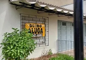 Foto 1 de Casa com 3 Quartos para alugar, 200m² em Passo da Areia, Porto Alegre