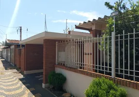 Foto 1 de Casa com 3 Quartos à venda, 320m² em Vila Bressan, Araras