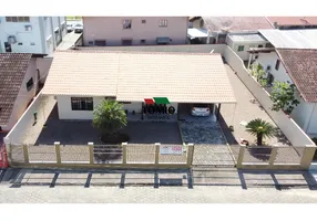 Foto 1 de Casa com 3 Quartos à venda, 133m² em Santa Terezinha, Gaspar