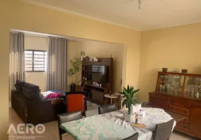 Foto 1 de Casa com 3 Quartos à venda, 170m² em Jardim Auri Verde, Bauru