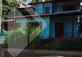 Foto 1 de Casa com 3 Quartos à venda, 297m² em Passo da Areia, Porto Alegre