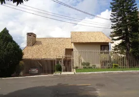 Foto 1 de Casa com 4 Quartos à venda, 400m² em Granville, Juiz de Fora