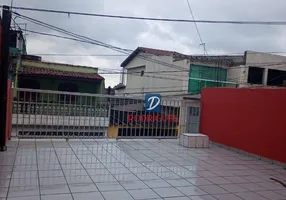 Foto 1 de Sobrado com 4 Quartos à venda, 250m² em Jardim Santa Rita, Diadema