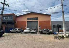 Foto 1 de Galpão/Depósito/Armazém para alugar, 320m² em Navegantes, Porto Alegre